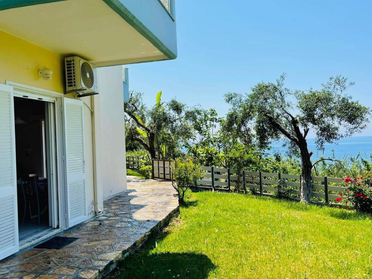 Triantis Apartments Lygia  Buitenkant foto
