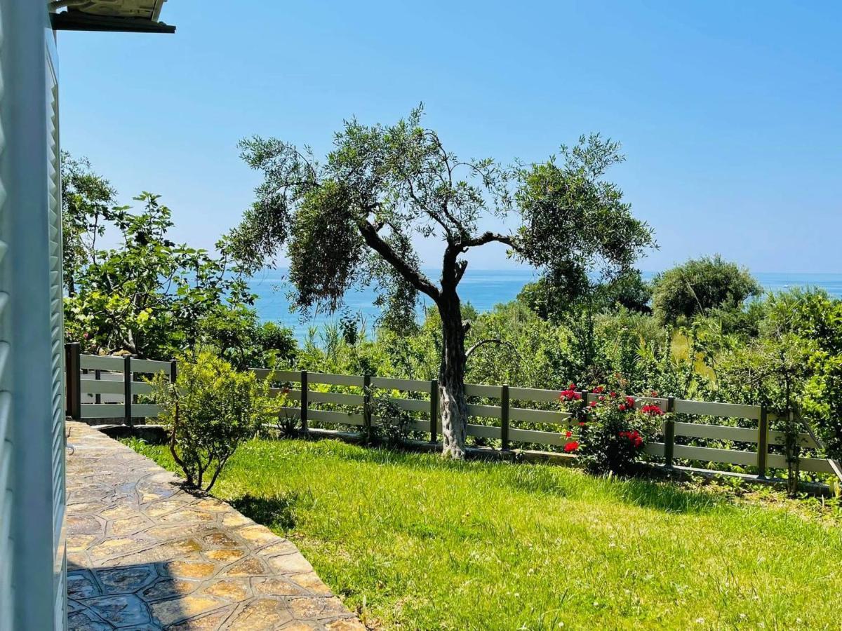 Triantis Apartments Lygia  Buitenkant foto