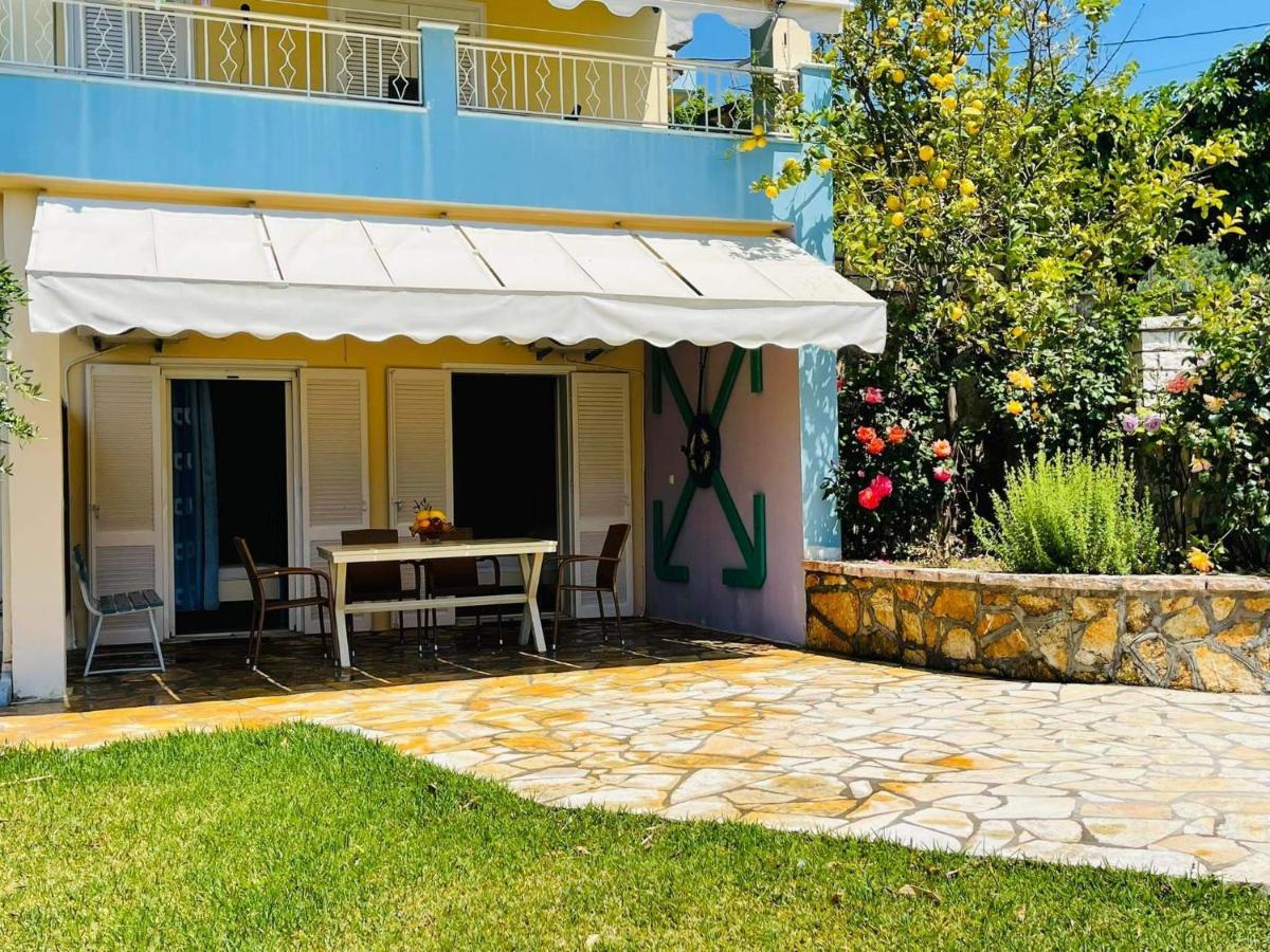 Triantis Apartments Lygia  Buitenkant foto